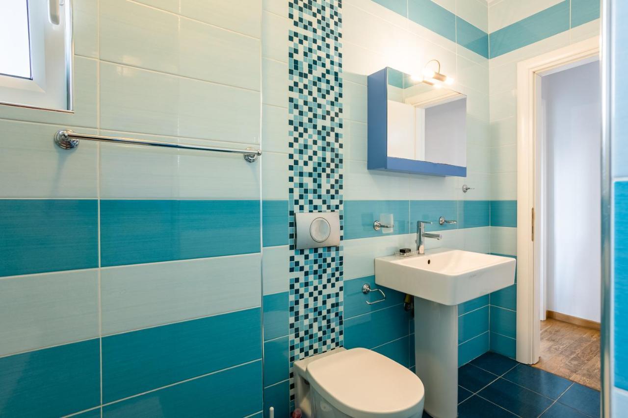 Apartment Manolia On The
