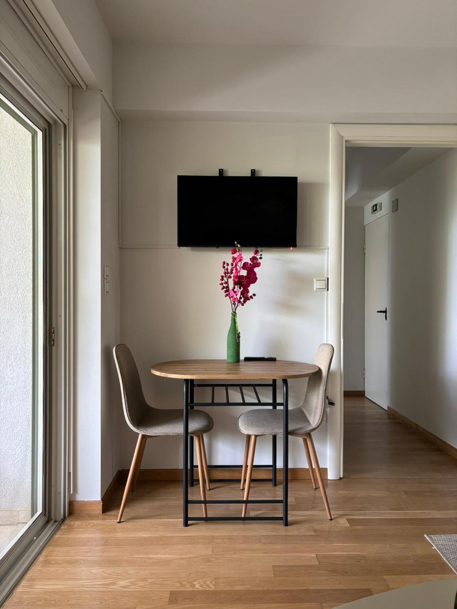 Apartment Manolia On The *